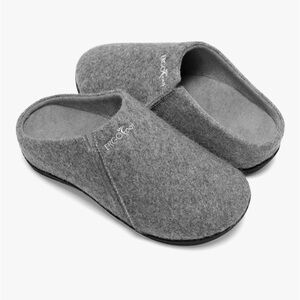 ErgoFoot Gray Slippers with Archbishop Support